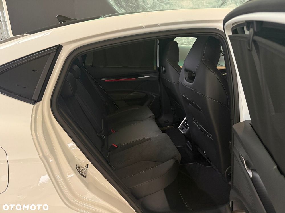 Skoda Enyaq 85 82kWh Sportline - 9