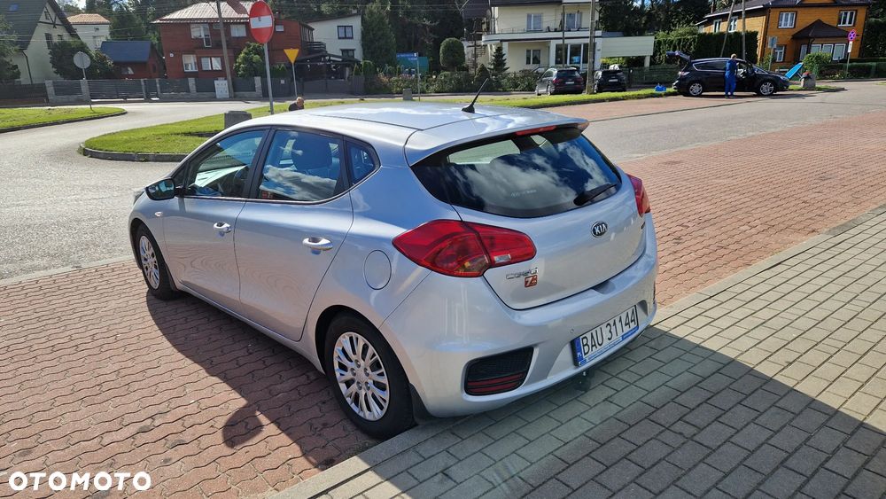 Kia Ceed 1.4 CRDi M - 7