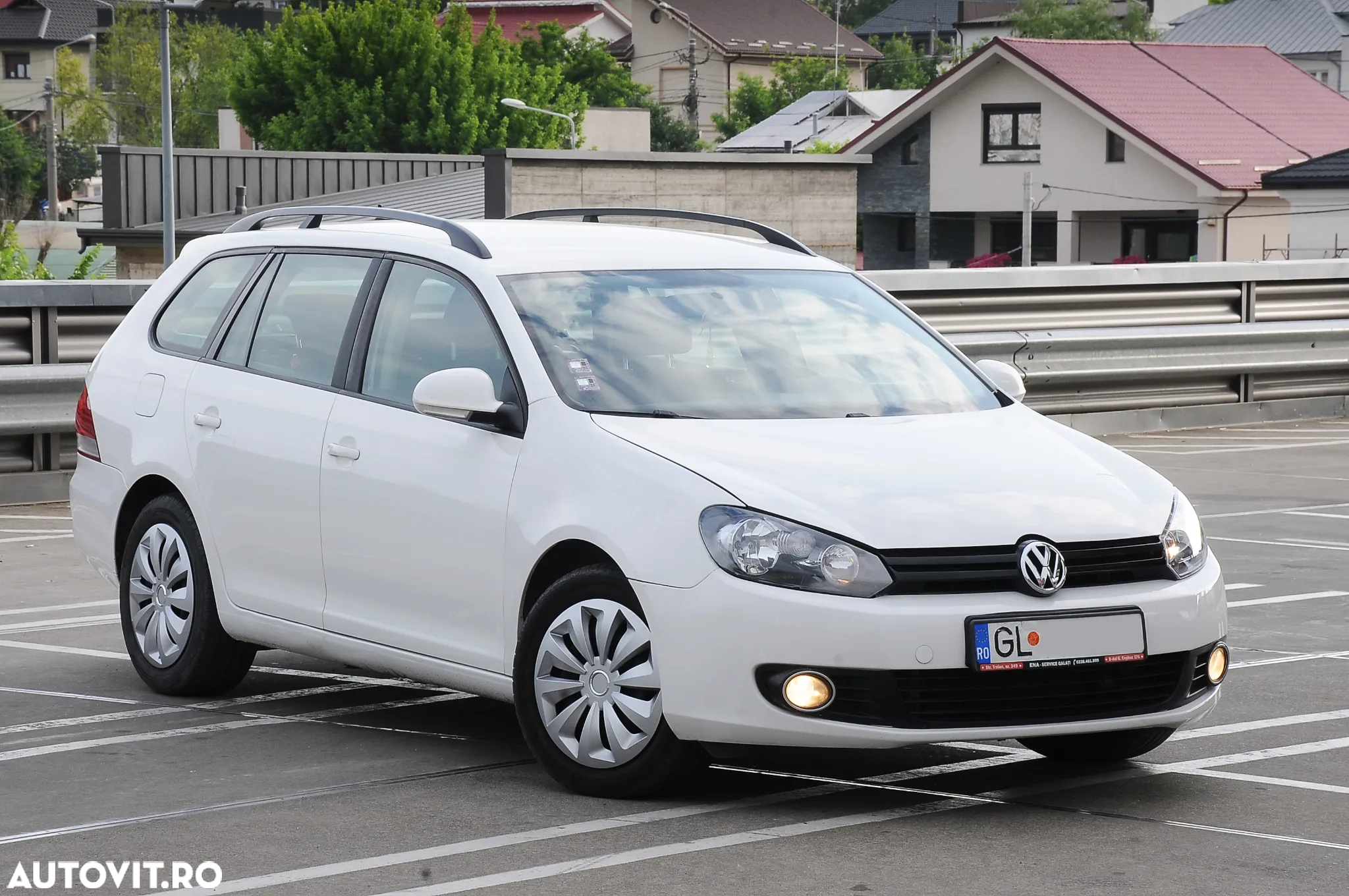 Volkswagen Golf 1.6 TDI DPF BMT Trendline - 11