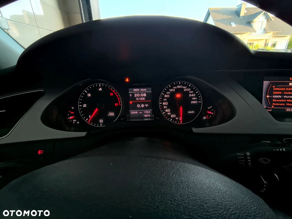 Audi A4 Avant 2.0 TDI DPF Attraction - 19