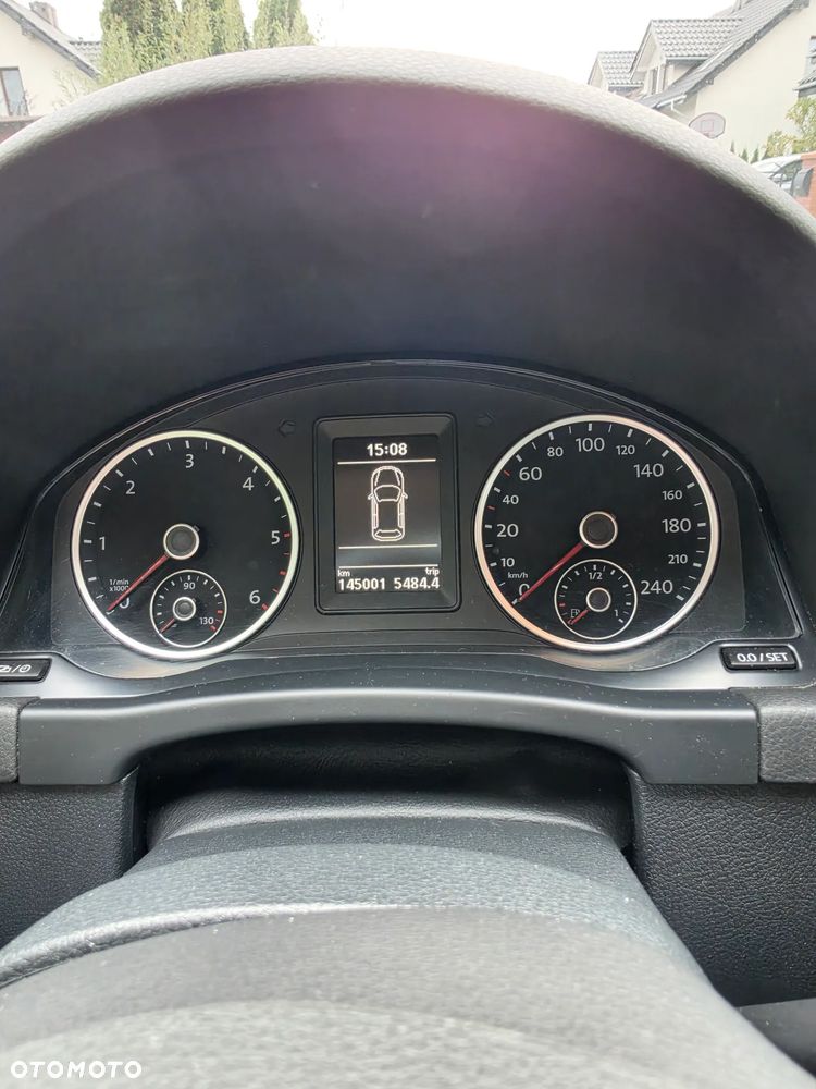 Volkswagen Tiguan - 8