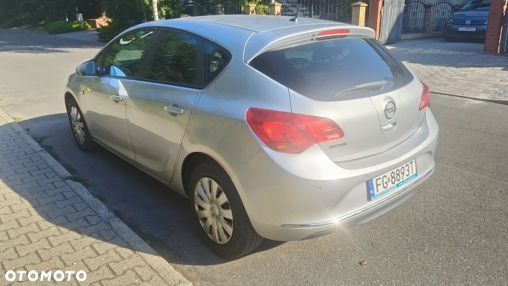 Opel Astra 1.4 T Edition 150 - 7