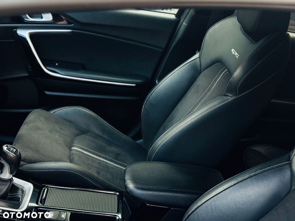 Kia ProCeed 1.5 T-GDI GT Line - 17