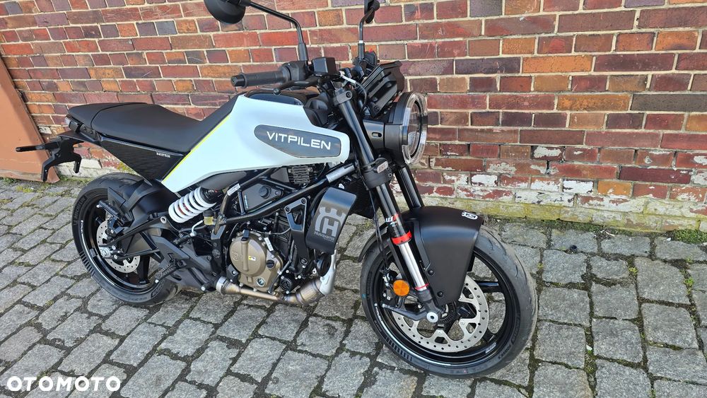 Husqvarna Vitpilen - 18