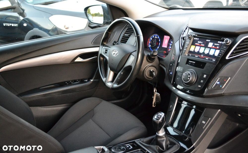 Hyundai i40 Kombi 1.6 Classic - 35