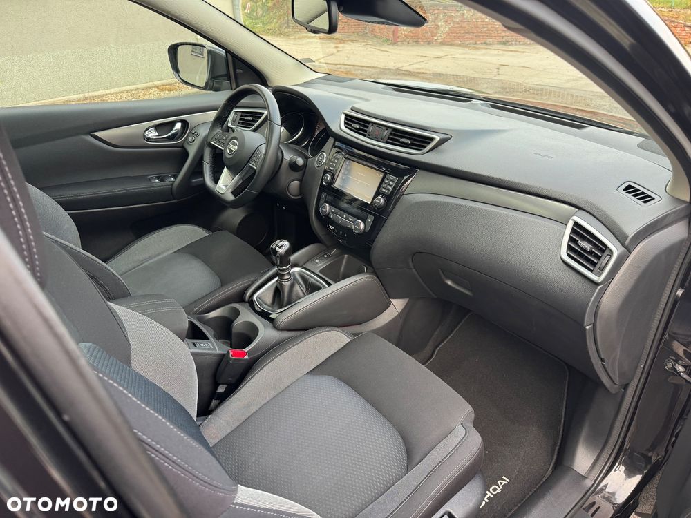 Nissan Qashqai - 10