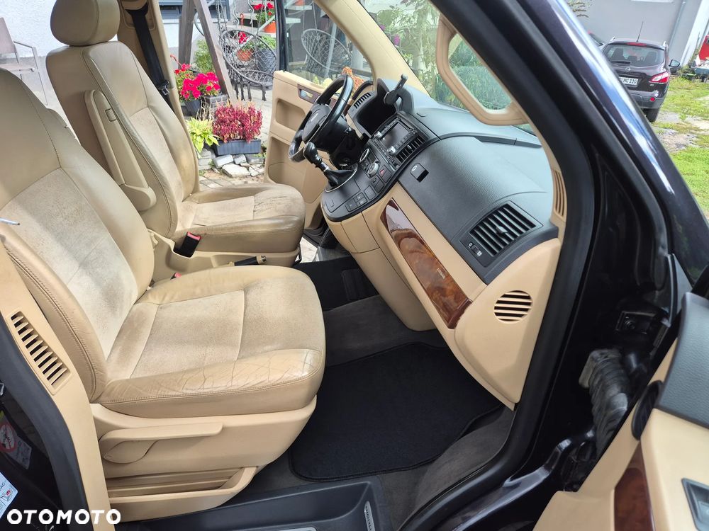 Volkswagen Transporter Multivan Highline - 12