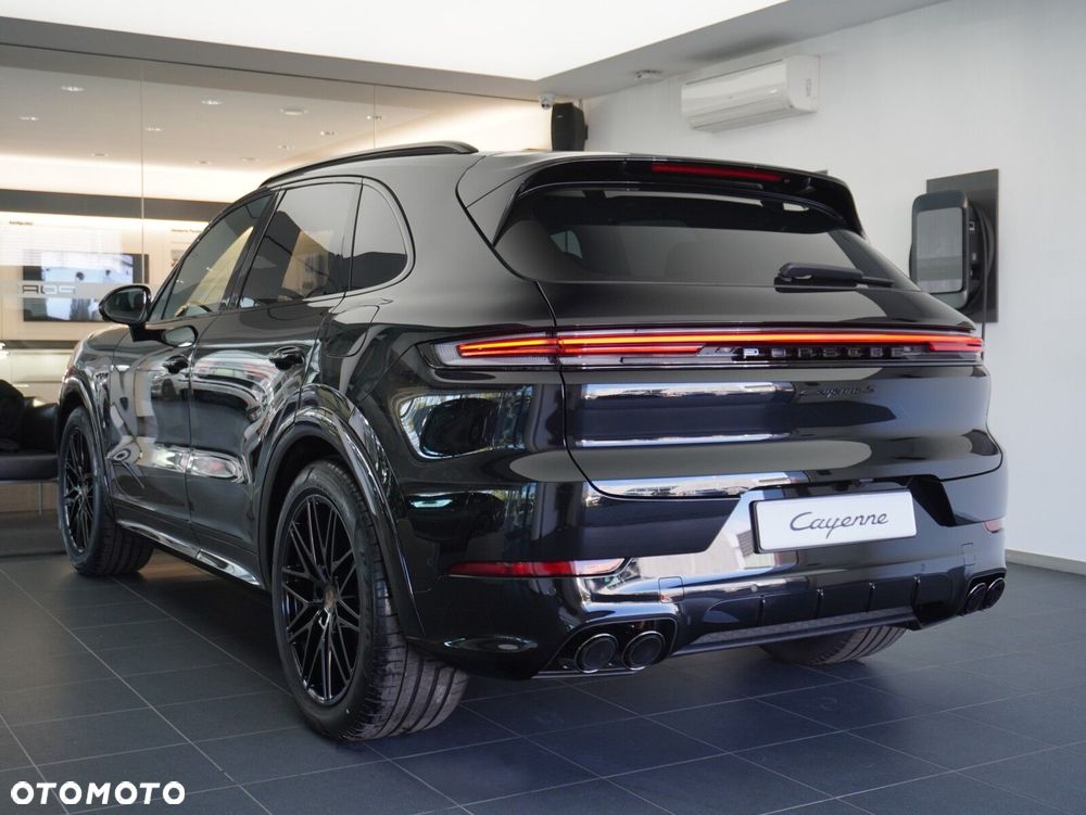 Porsche Cayenne S E-Hybrid PHEV Black Edition - 18