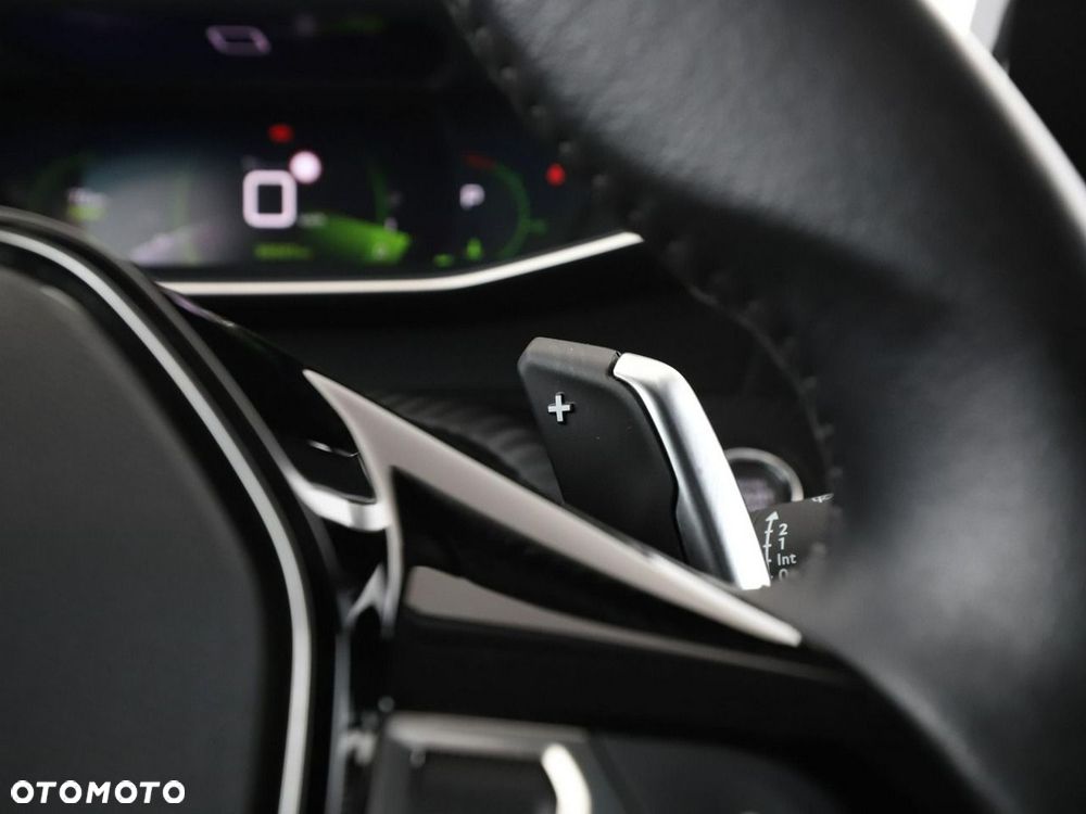 Peugeot 2008 1.2 PureTech Allure Pack S&S EAT8 - 33