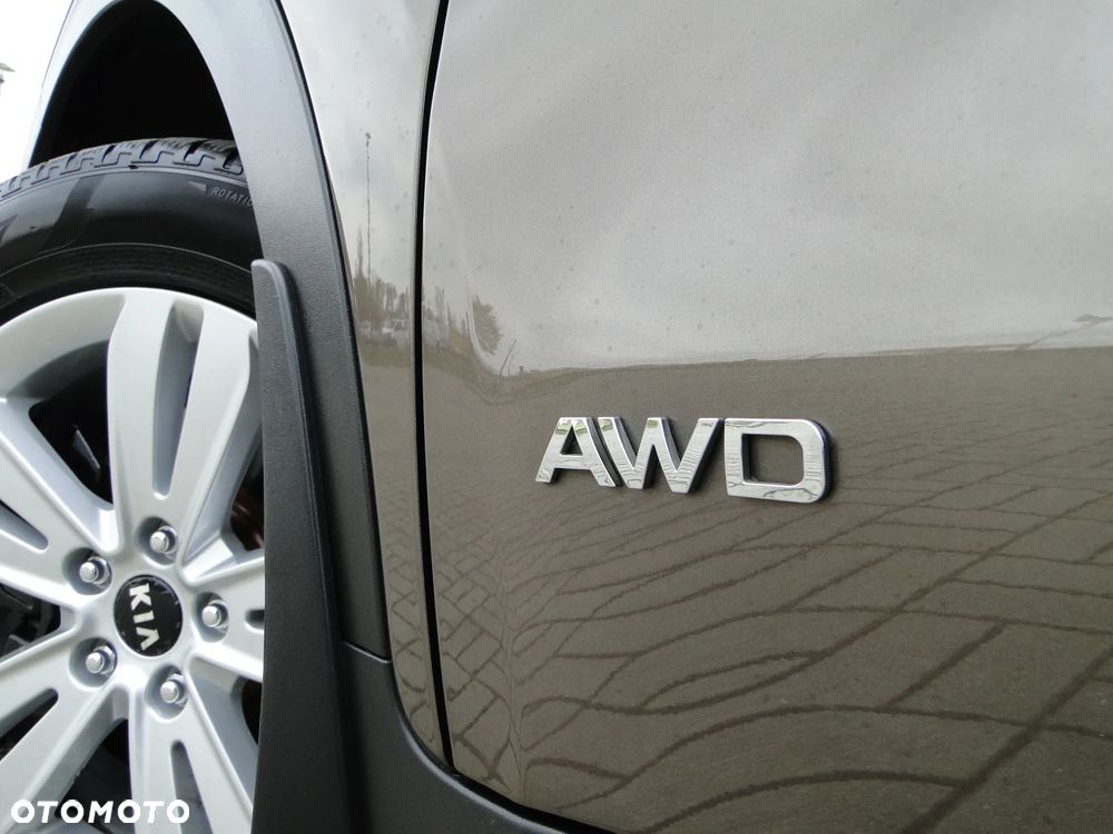 Kia Sportage 2,0 CRDI AWD Platinum - 4