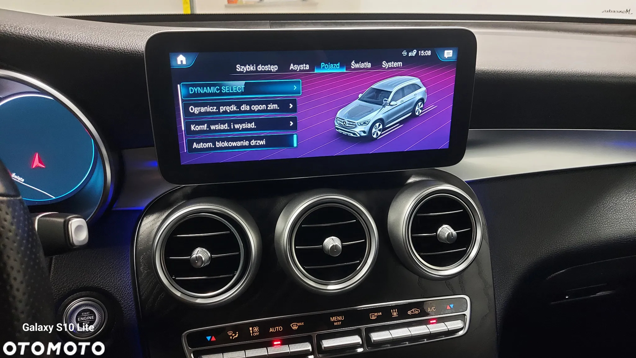 Mercedes-Benz GLC 220 d 4Matic 9G-TRONIC AMG Line Plus - 25
