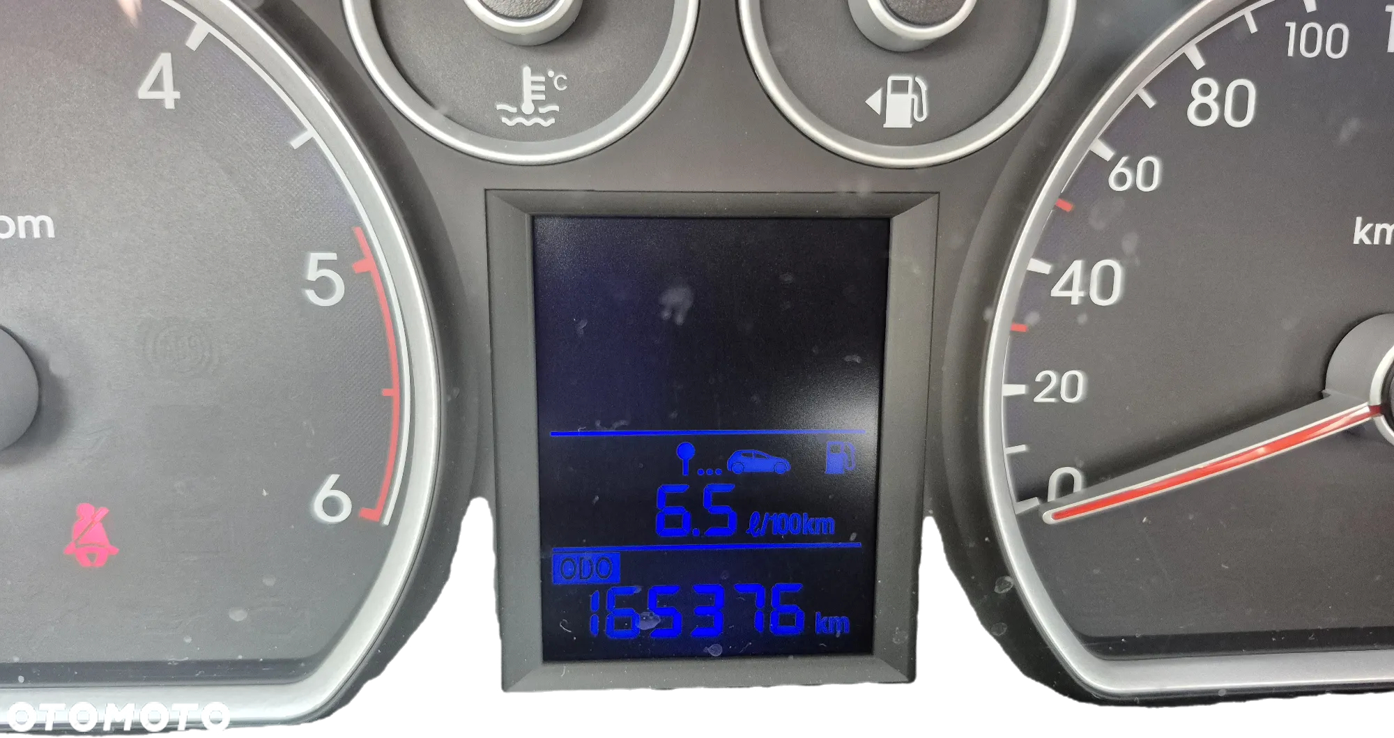 Hyundai i30 1.6 CRDi Classic + - 5
