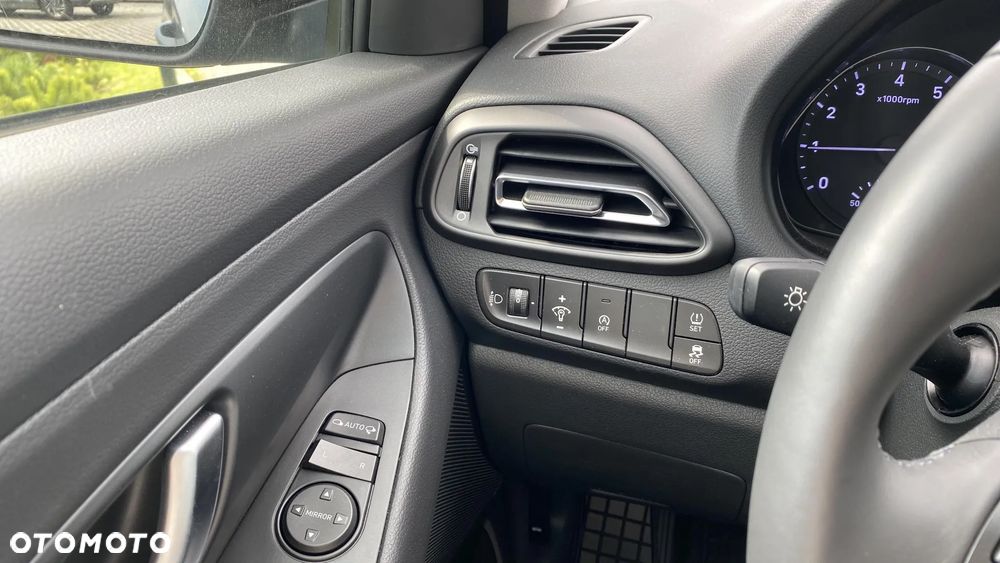 Hyundai i30 1.0 T-GDI Smart - 19