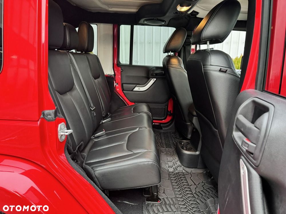 Jeep Wrangler - 22