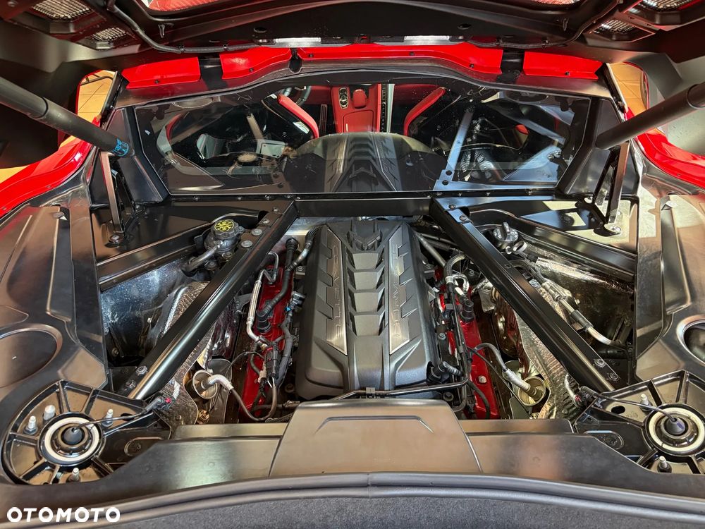 Chevrolet Corvette - 10