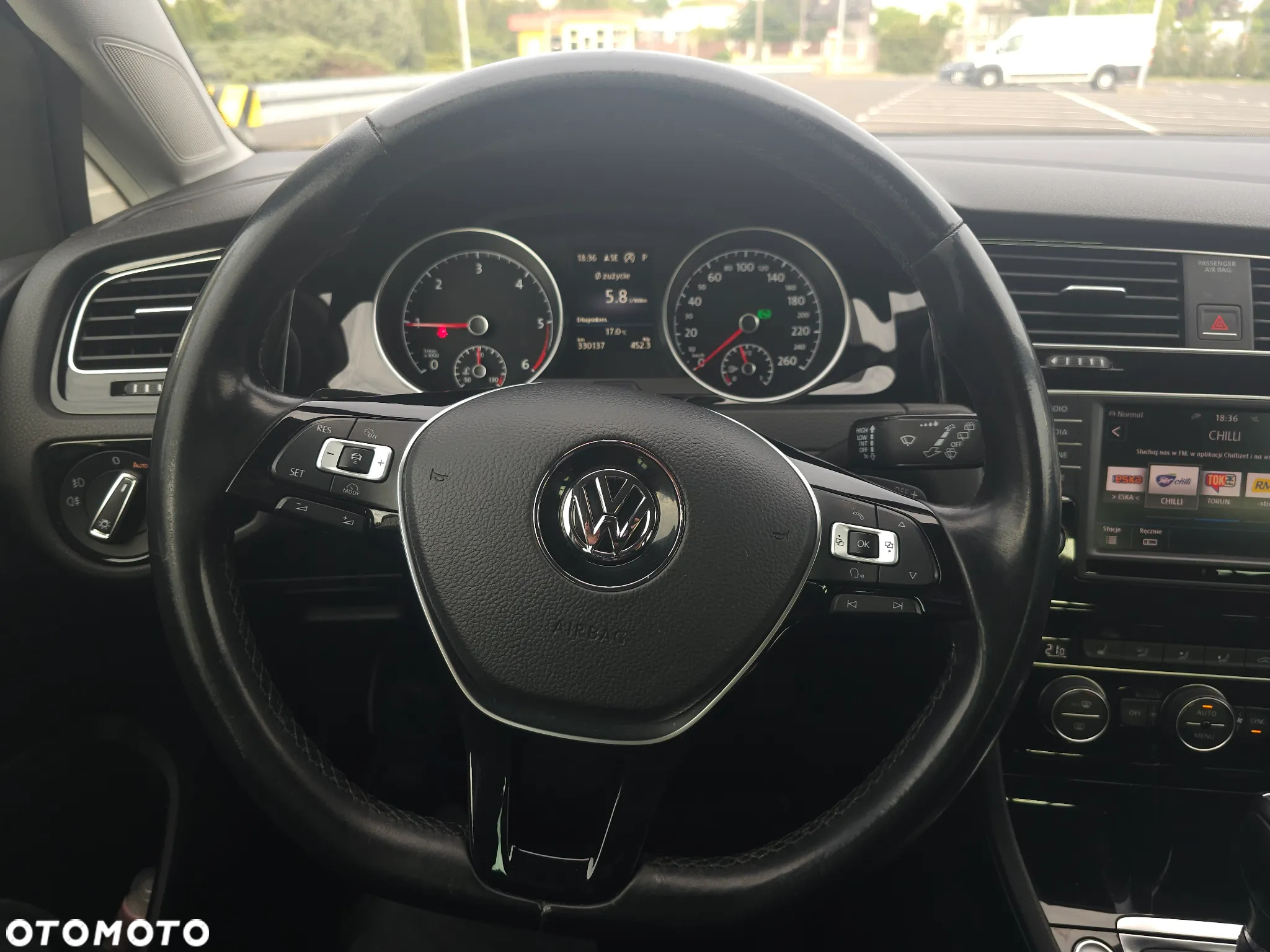 Volkswagen Golf VII 1.6 TDI BMT Highline DSG - 13
