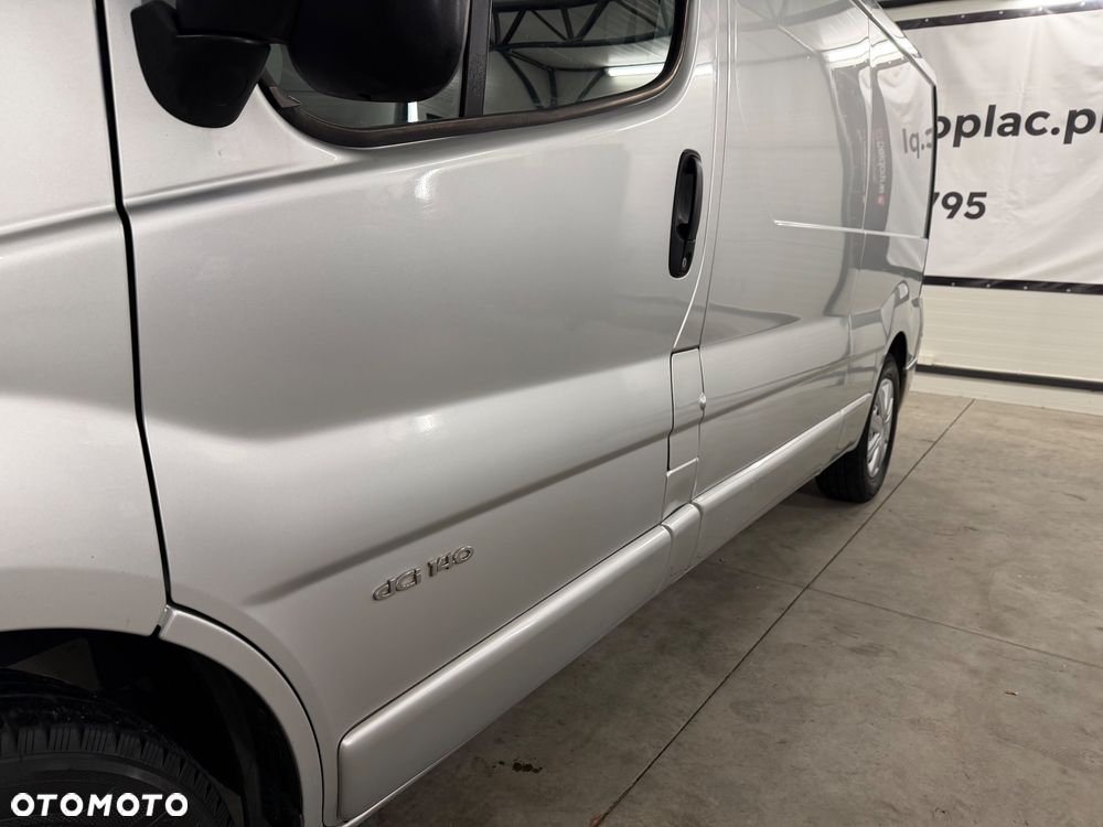 Opel Vivaro - 24