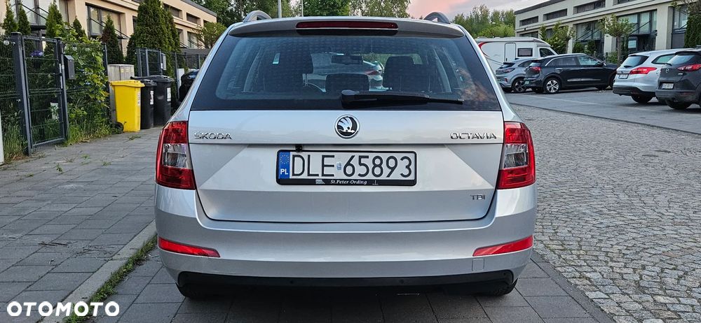 Skoda Octavia 1.6 TDI Edition - 5