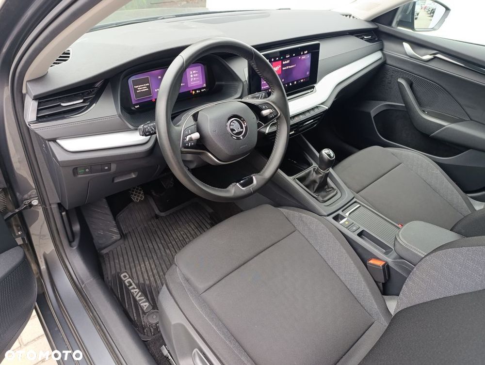 Skoda Octavia 1.5 TSI Essence - 17