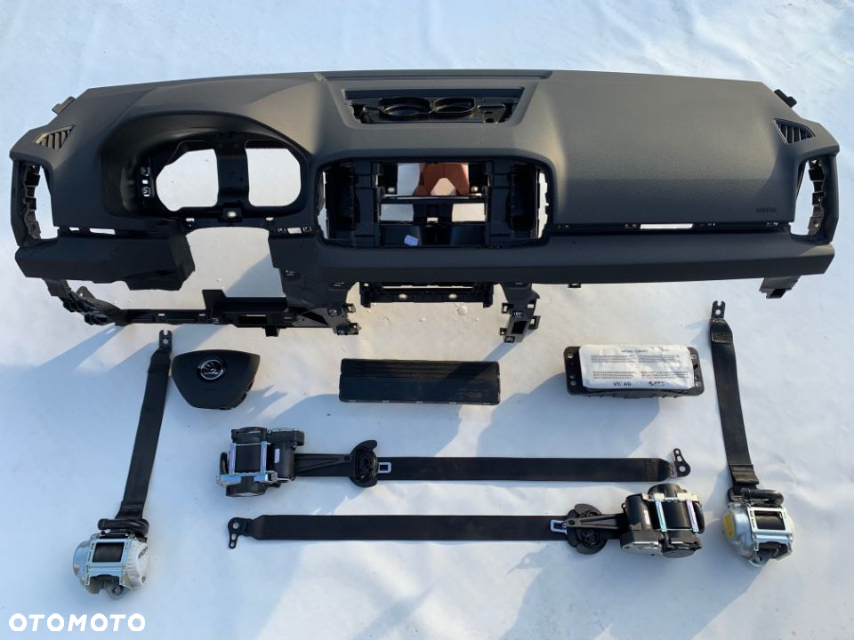 SKODA KAROQ DESKA KONSOLA KOKPIT PULPIT PÓŁKA PARAPET AIRBAG regeneracja naprawa Raz2 - 4