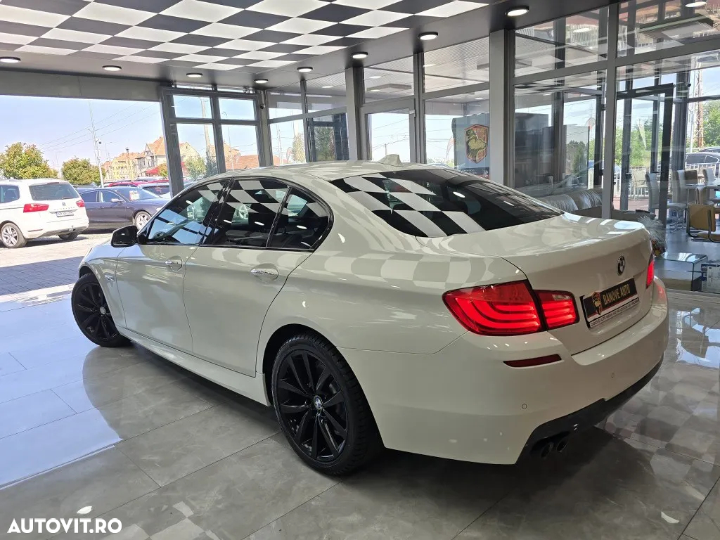 BMW Seria 5 525d Sport-Aut. - 10