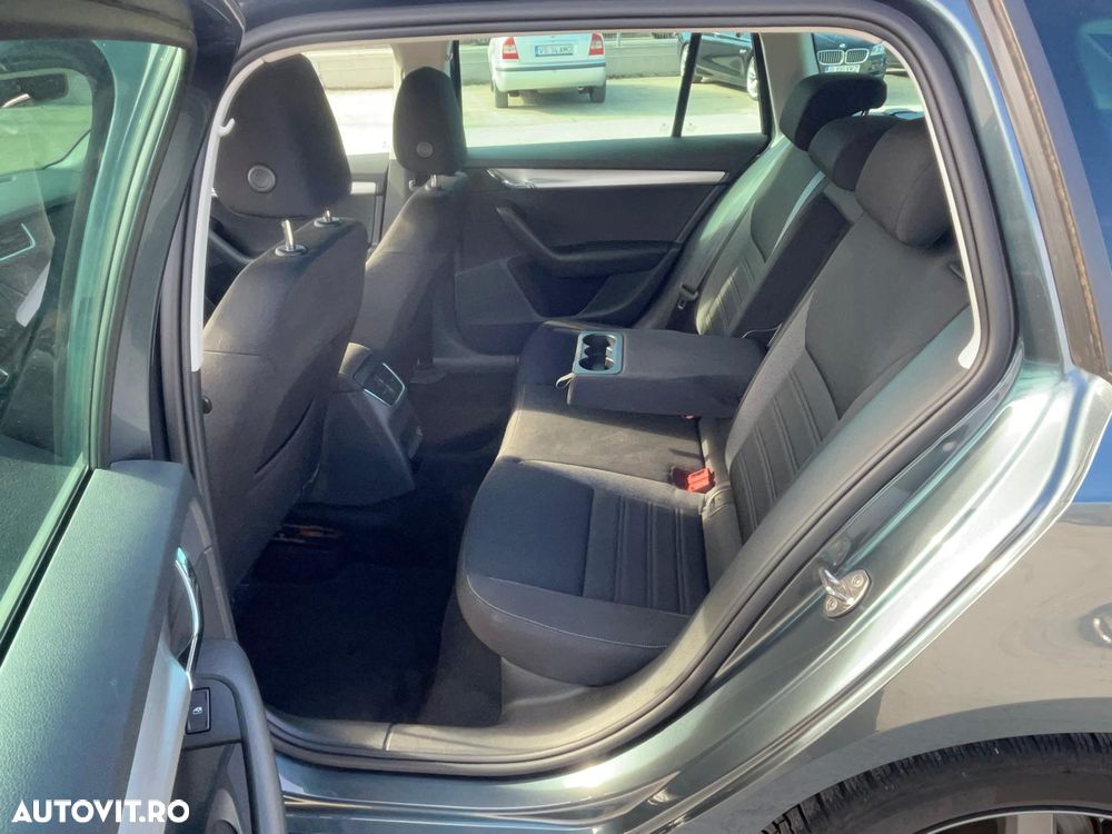 Skoda Octavia 1.5 TSI ACT Ambition - 10