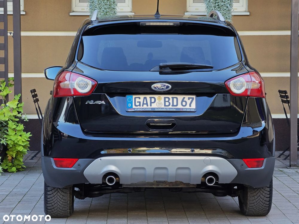 Ford Kuga 2.0 TDCi 4x4 Titanium - 32