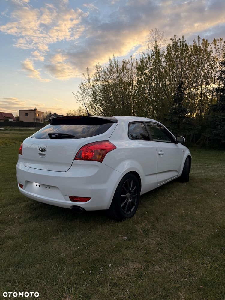 Kia ProCeed 1.4 CVVT Edition 7 - 5