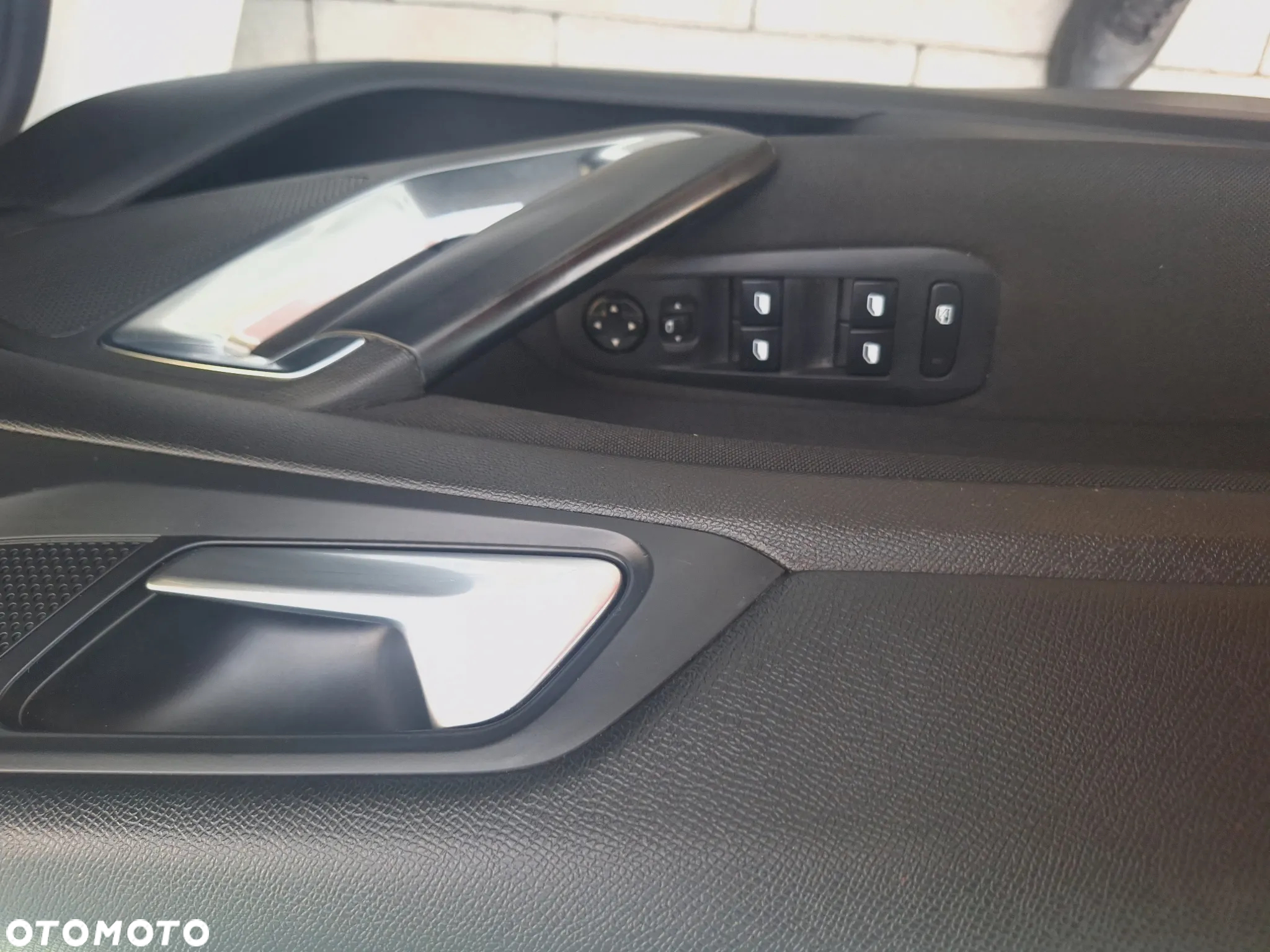 Peugeot 308 1.5 BlueHDi Allure S&S - 17