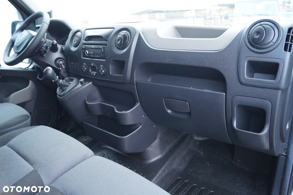 Renault Master - 24