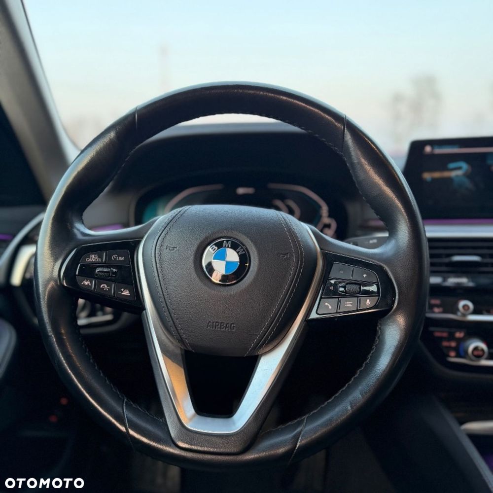 BMW Seria 5 - 15