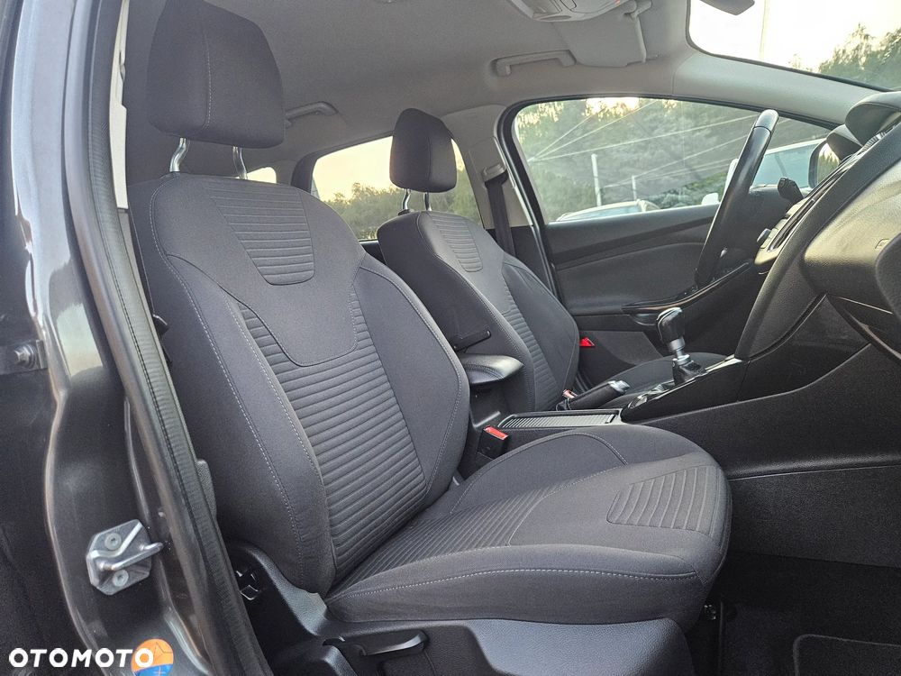 Ford Focus 1.6 TDCi DPF Titanium - 20