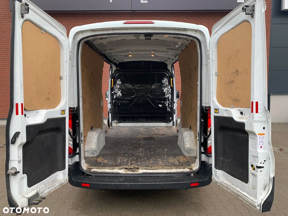 Ford Transit - 14