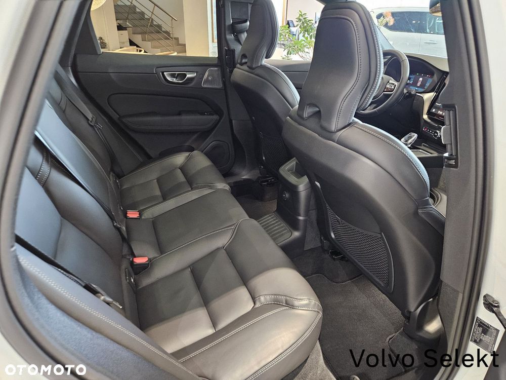 Volvo XC 60 - 31