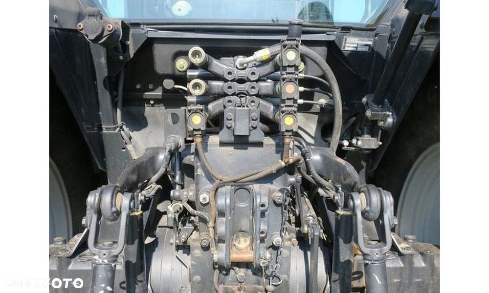 Deutz-Fahr Agrofarm 100 MFWD / 2005 - 9