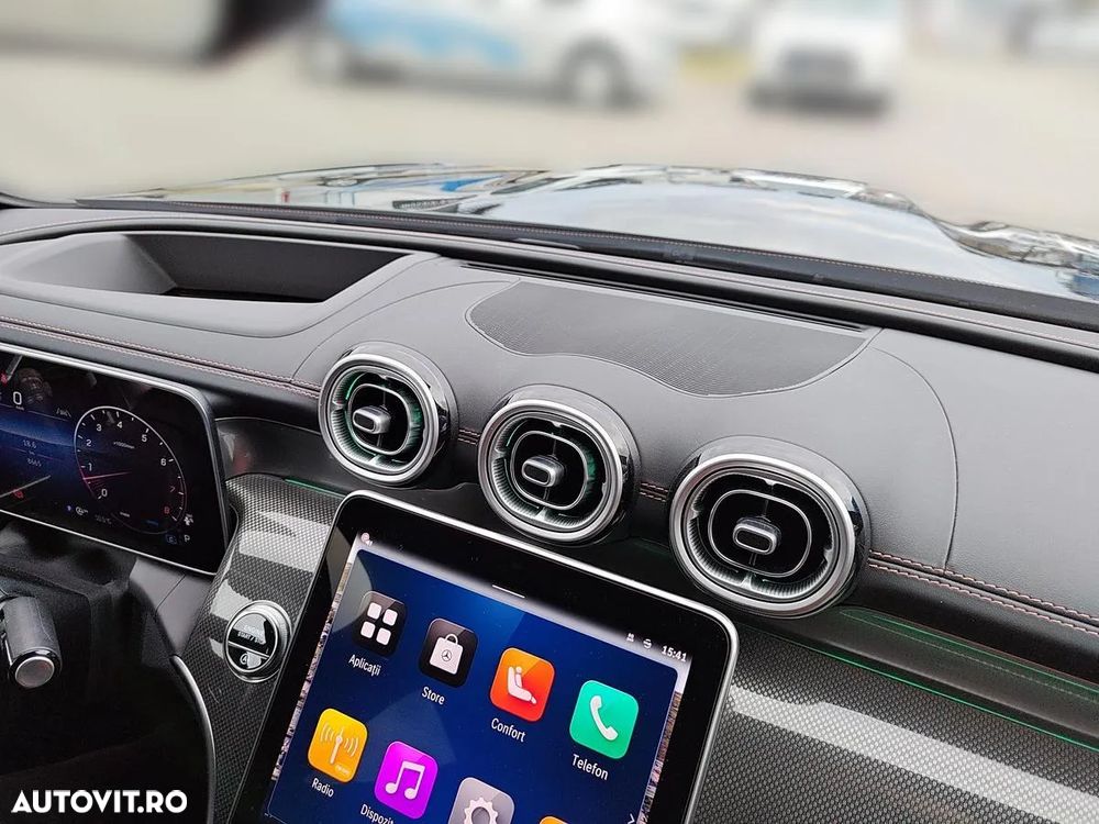 Mercedes-Benz GLC 300 4Matic 9G-TRONIC AMG Line Advanced - 20