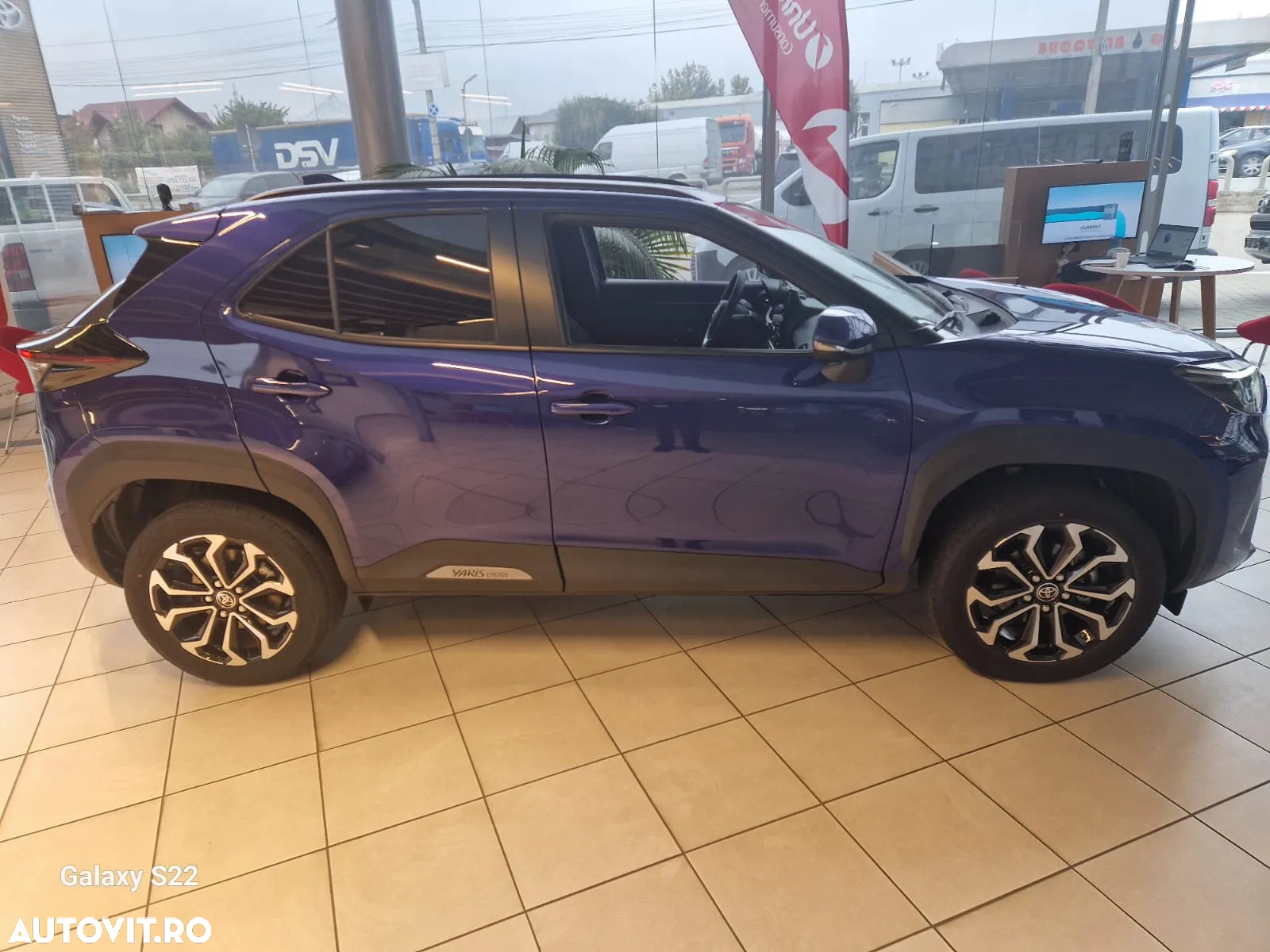 Toyota Yaris Cross 1.5 VVT-i HSD 4x2 Dynamic - 7