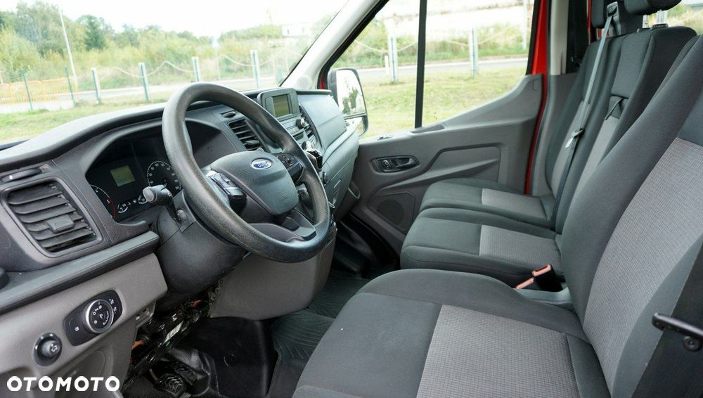 Ford Transit - 9
