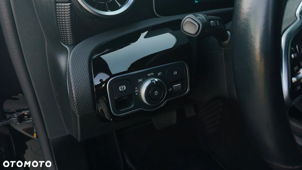 Mercedes-Benz Klasa A 200 d 8G-DCT Edition 2020 - 23