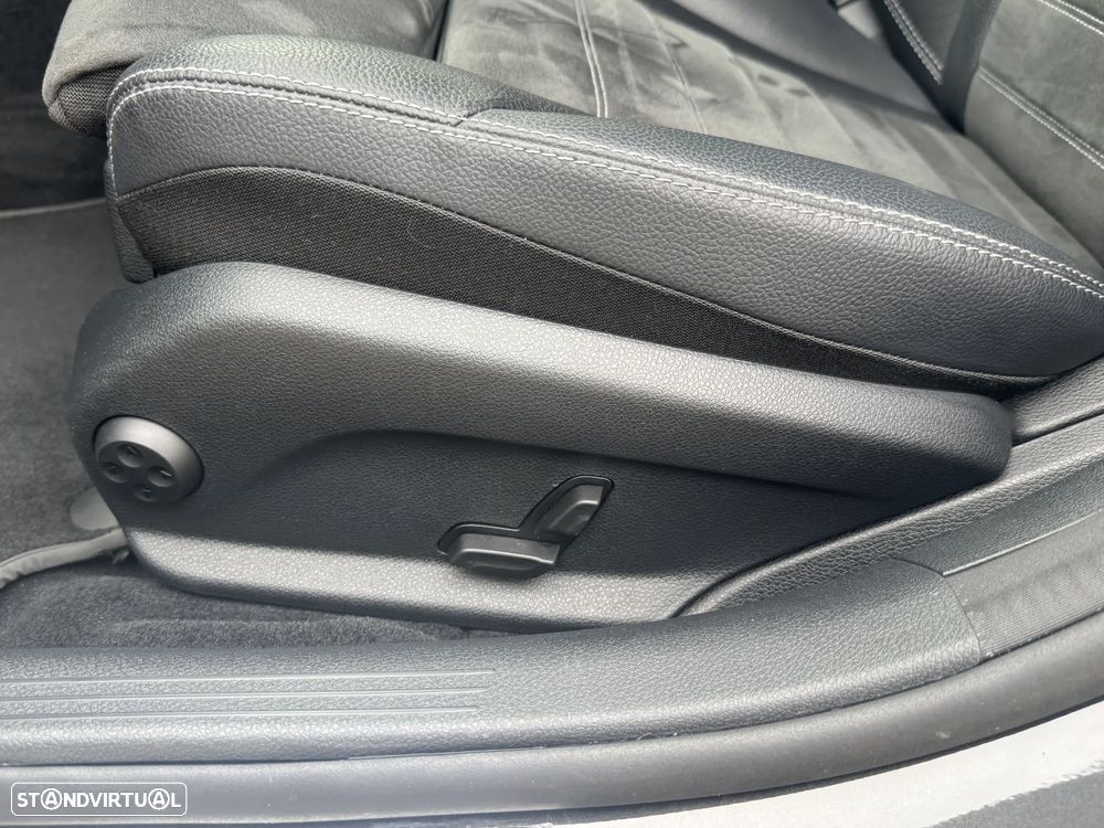 Mercedes-Benz C 300 de T 9G-TRONIC AMG Line - 10