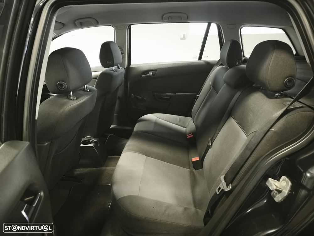 Opel Astra Caravan 1.3 CDTi Enjoy ecoFLEX - 11