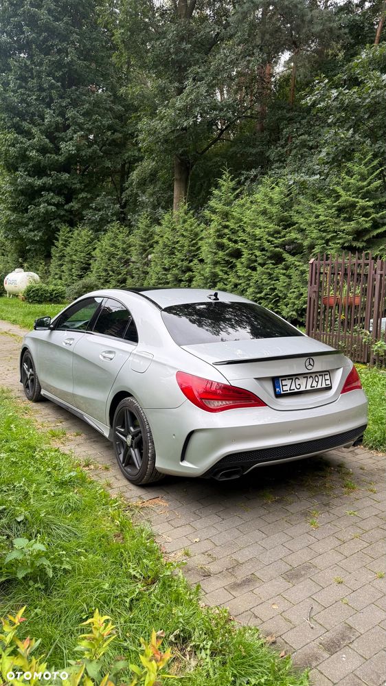 Mercedes-Benz CLA 220 d 7G-DCT AMG Line - 5