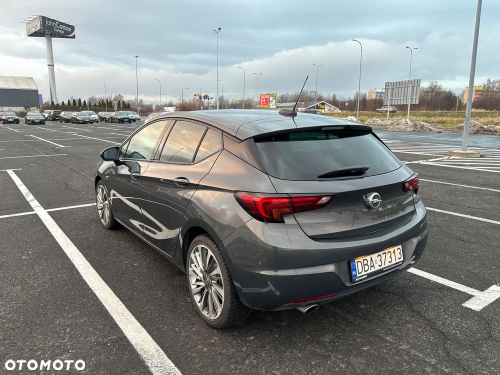 Opel Astra 1.6 BiTurbo D (CDTI) Start/Stop Dynamic - 2