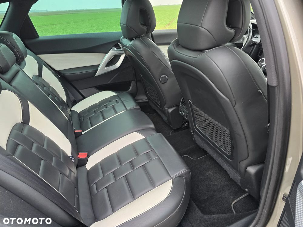 Citroën DS5 BlueHDi 180 SoChic - 15