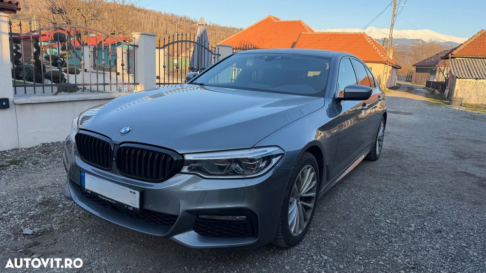 BMW Seria 5 530d xDrive AT - 2