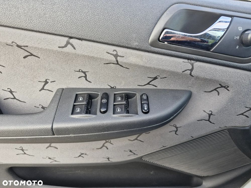 Skoda Fabia 1.4 16V Active - 10