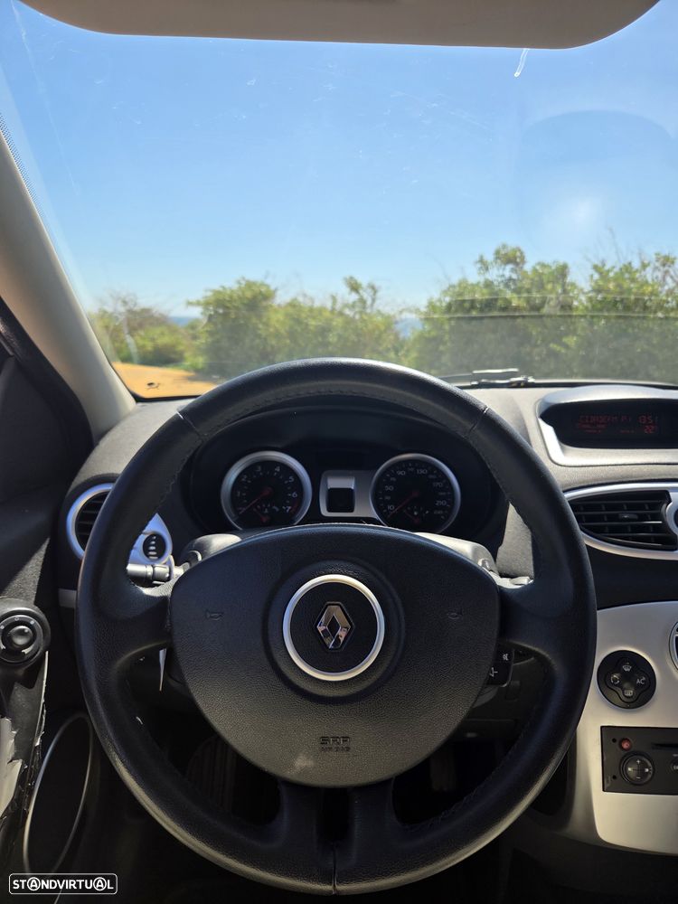 Renault Clio 1.2 TCE Dynamique S - 20