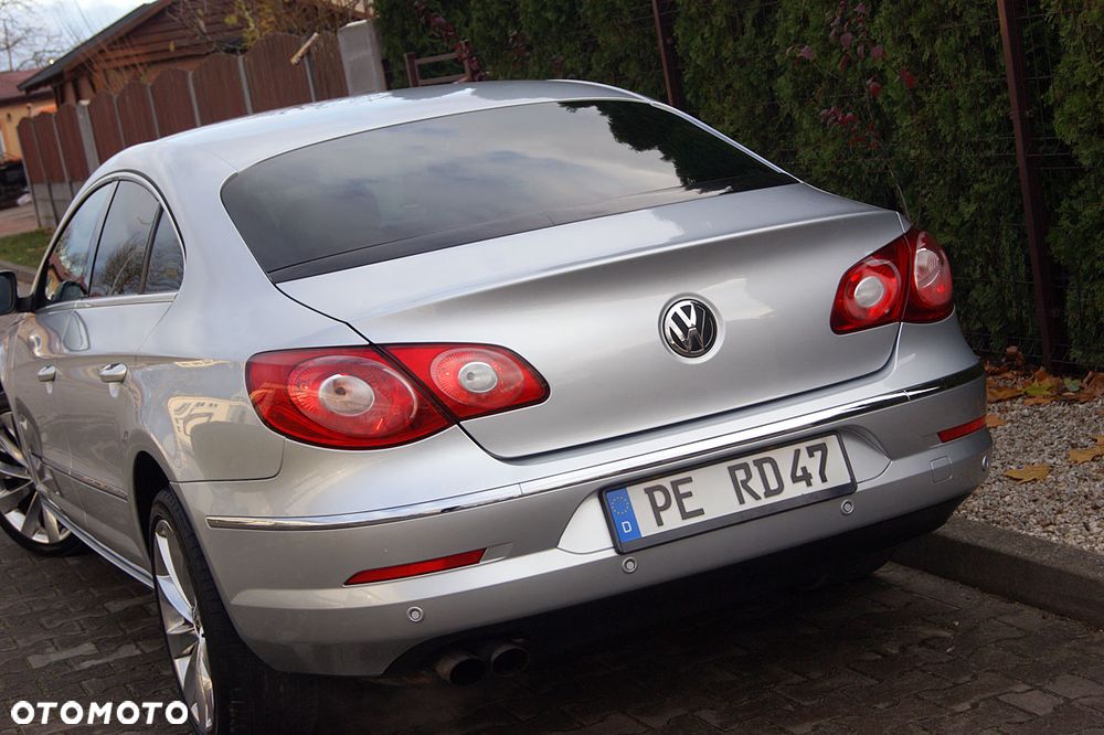 Volkswagen Passat CC - 23