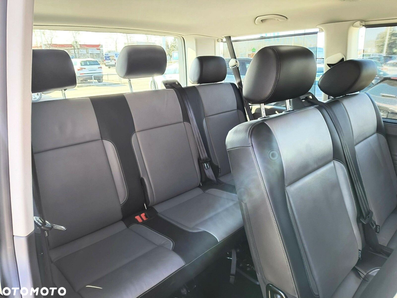 Volkswagen Transporter - 22