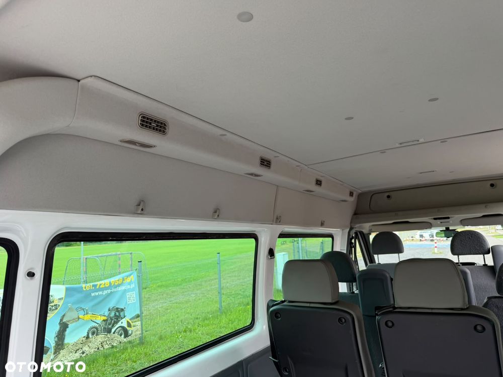 Ford Transit - 16